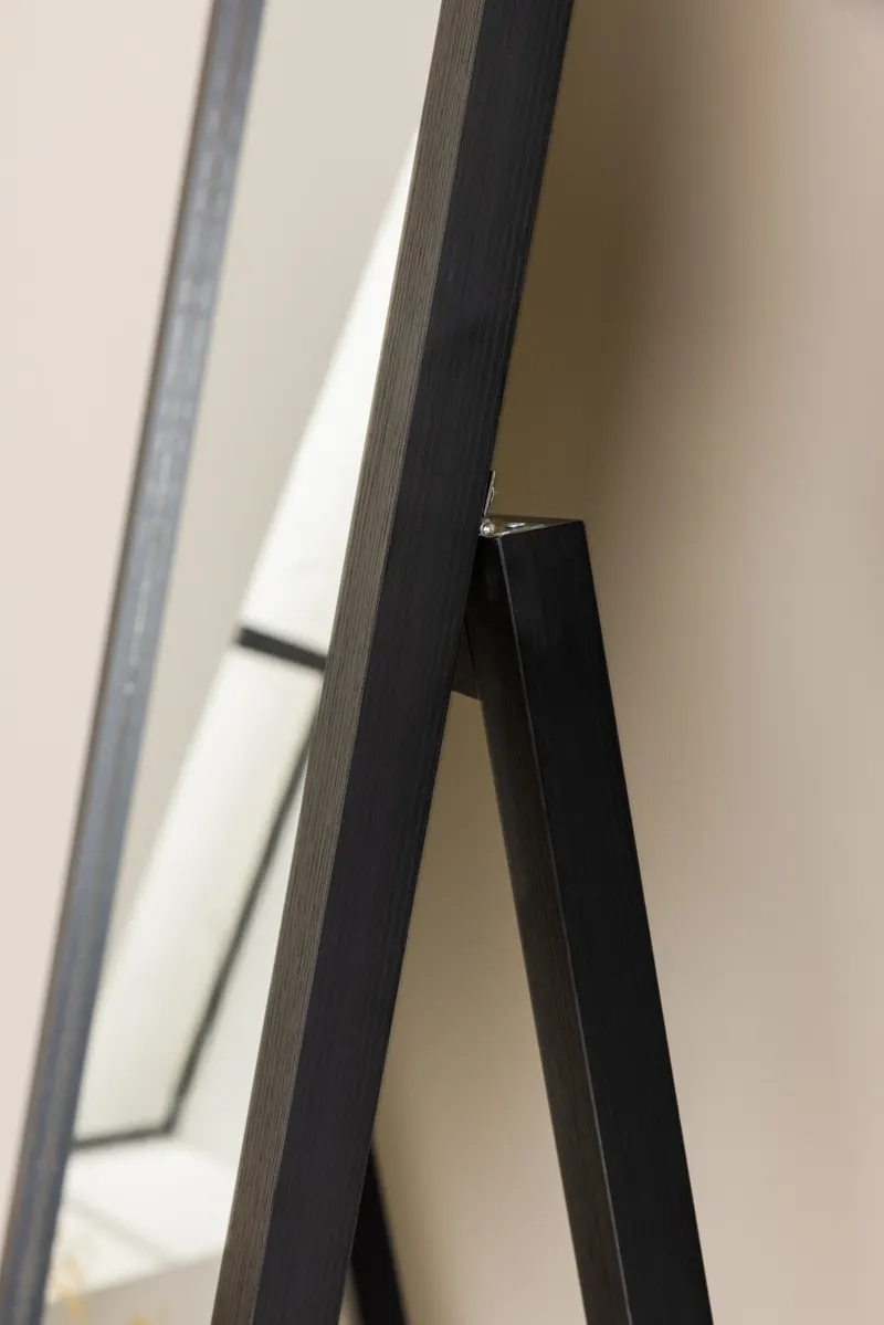 Sebring Ganzkörperspiegel, rechteckig gerahmt in 39 × 170 × 55 cm, Schwarz, im Wohnraum, Ansicht 4