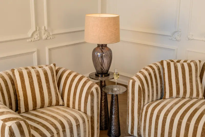 Beistelltisch Eldora, Bronzefarben, 25Ø cm von Richmond Interiors, Wohnbeispiel 8, im Wohnraum