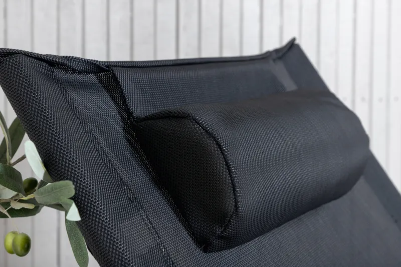 Seville klappbarer Liegestuhl mit Kopfkissen in Schwarz, PVC, im Wohnraum, Ansicht 3