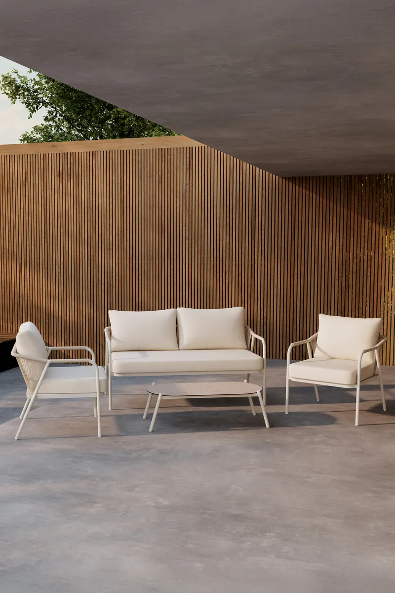 Sicily Gartenlounge mit Sofa, zwei Sesseln und Glastisch, im Wohnraum, Ansicht 1