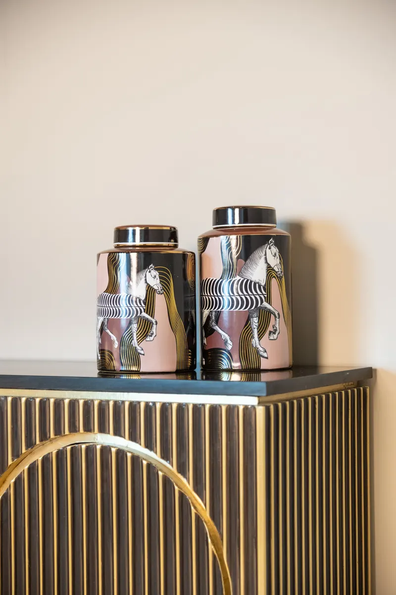 Sideboard Les Arcs, gebürstetes Gold von Richmond Interiors, Wohnbeispiel 7, im Wohnraum