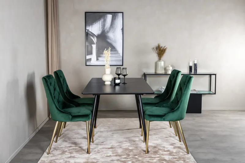 Silar & Velvet Deluxe Essgruppe mit rechteckigem Esstisch und 4 Samtstühlen mit Knopfheftung in Grün, Gestell Gold, im Wohnraum, Ansicht 1
