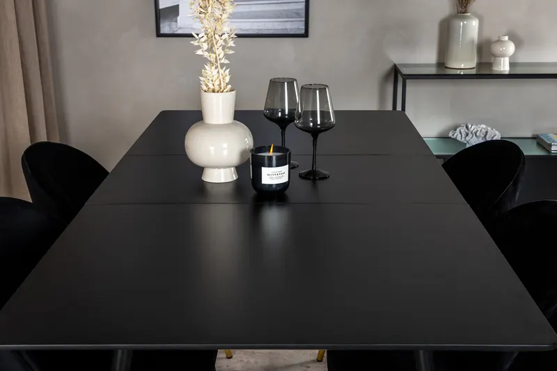 Silar & Velvet Essgruppe mit rechteckigem Esstisch und 4 Samtstühlen in Schwarz, im Wohnraum, Ansicht 4