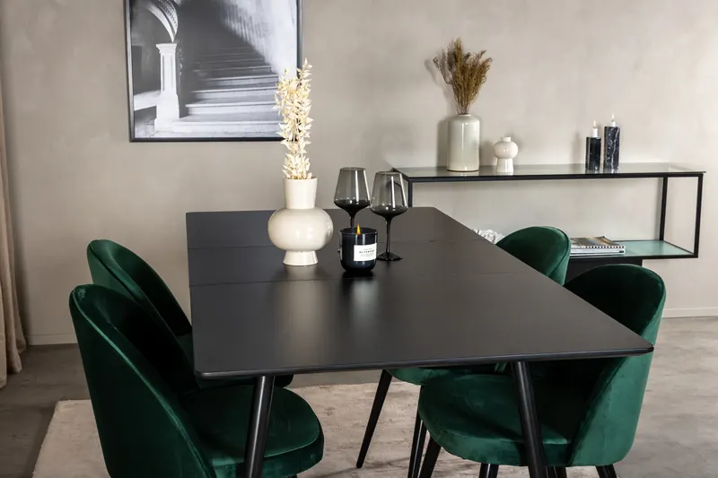 Silar & Velvet Essgruppe mit rechteckigem Esstisch und 4 Samtstühlen in Grün, Gestell Schwarz, im Wohnraum, Ansicht 4