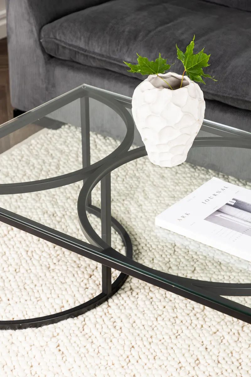 Skanör Glas-Couchtisch in 140 × 70 cm, im Wohnraum, Ansicht 3