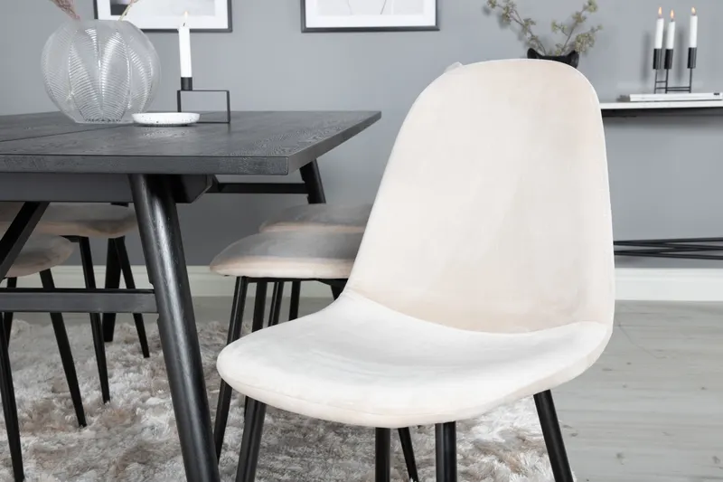 Sleek & Polar Essgruppe mit rechteckigem Esstisch und 6 Polsterstühlen in Beige, Gestell Schwarz, im Wohnraum, Ansicht 3