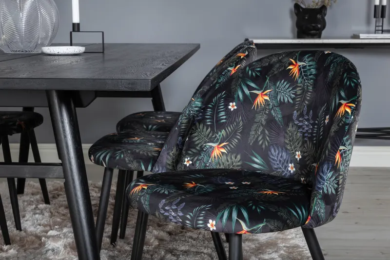 Sleek & Velvet Essgruppe mit rechteckigem Esstisch und 6 Polsterstühlen in Schwarz mit Blumenmuster, Gestell Schwarz, im Wohnraum, Ansicht 3