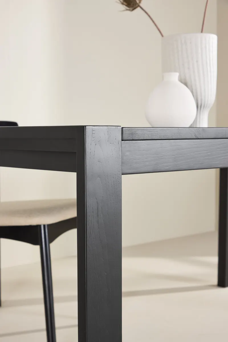 Slider Esstisch aus Eiche, ausziehbar in Schwarz, im Wohnraum, Ansicht 5