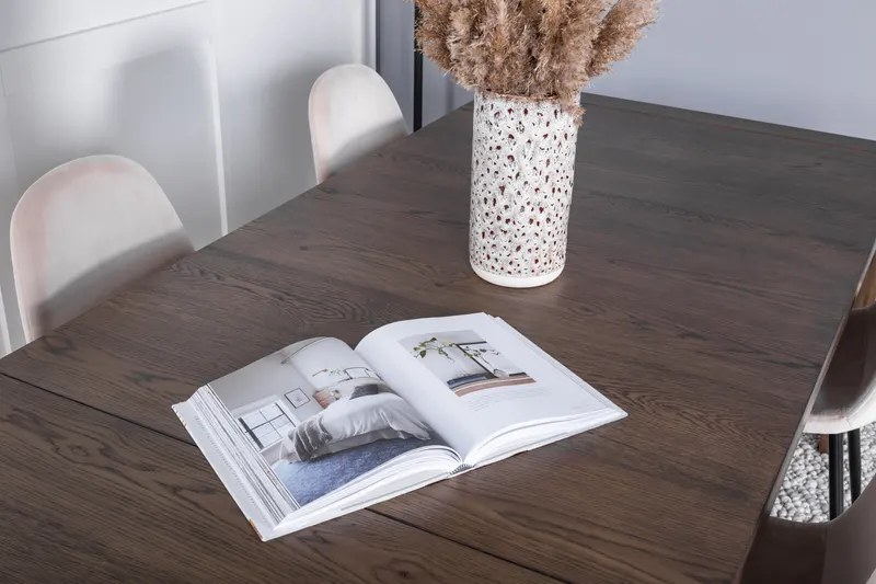Slider & Polar Essgruppe mit rechteckigem Esstisch und 4 Polsterstühlen in Beige, Gestell Schwarz, im Wohnraum, Ansicht 5