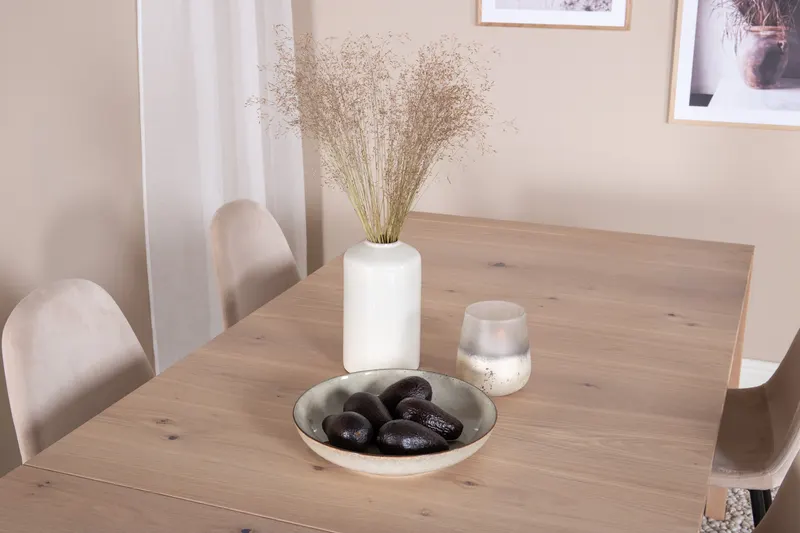 Slider & Polar Essgruppe mit rechteckigem Esstisch und 6 Polsterstühlen in Whitewash, Beige, Gestell Schwarz, im Wohnraum, Ansicht 5