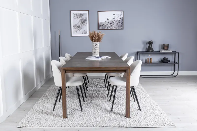 Slider & Velvet Essgruppe mit rechteckigem Esstisch und 4 Polsterstühlen in Natur, im Wohnraum, Ansicht 1