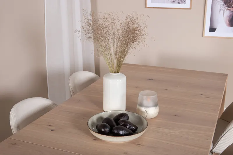 Slider & Velvet Essgruppe mit rechteckigem Esstisch und 4 Polsterstühlen in Whitewash, im Wohnraum, Ansicht 5