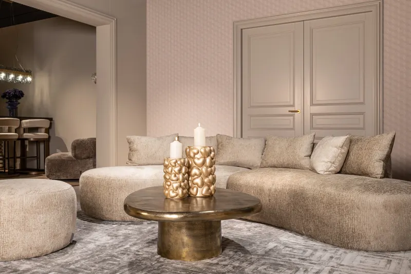 Couchtisch Pulitzer, Goldfarben, gebürstet von Richmond Interiors, Wohnbeispiel 8, im Wohnraum