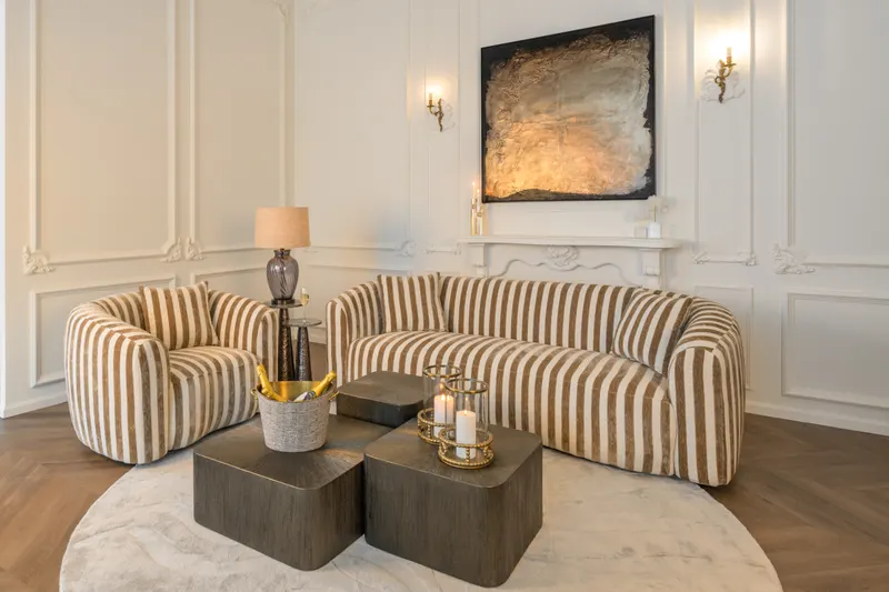 Sofa Luxandra, Stripes sand von Richmond Interiors, Wohnbeispiel 8, im Wohnraum