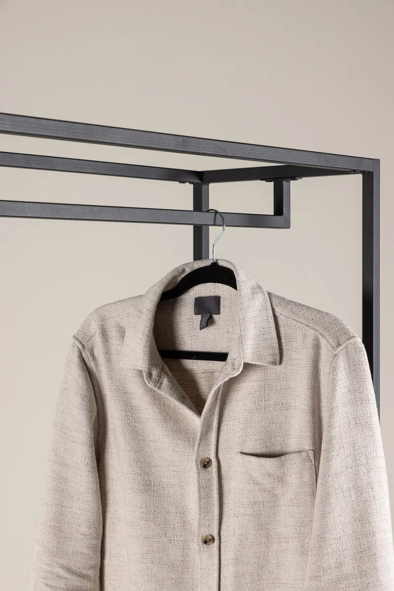 Staal offene Garderobe aus Stahl mit versetzten Böden, im Wohnraum, Ansicht 4