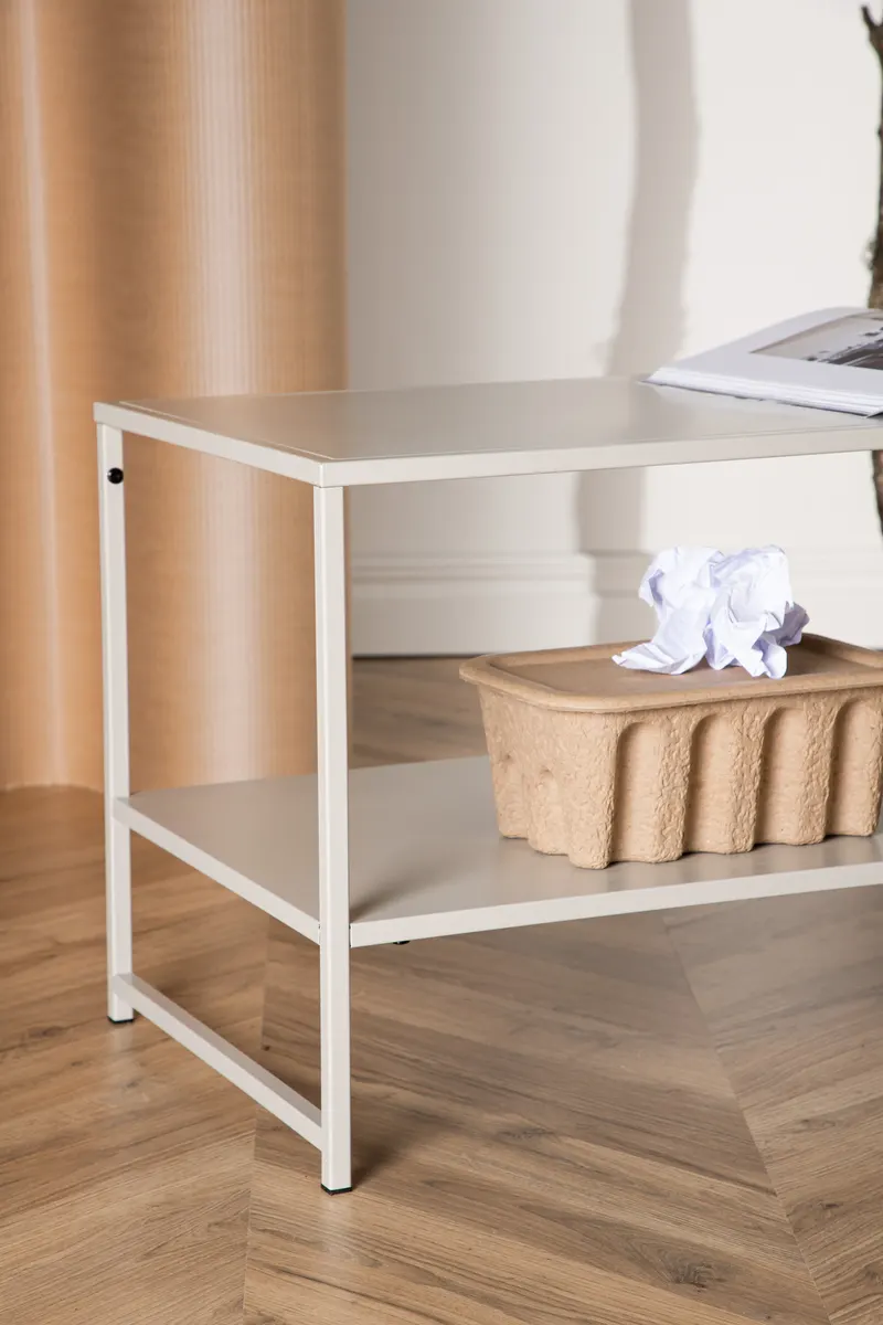 Staal Beistelltisch aus pulverbeschichtetem Stahl in 102 × 43 cm, Beige, im Wohnraum, Ansicht 2