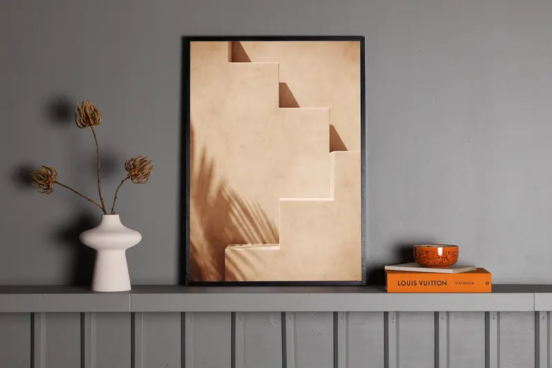 Stairs Poster mit Steintreppe und Palmblättern in 100 × 70 cm, im Wohnraum, Ansicht 2