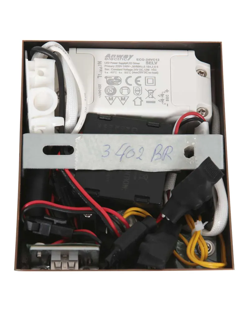 Retina Wandleuchte mit verstellbarem Arm und LED-Modul in Bronze, Ansicht 11