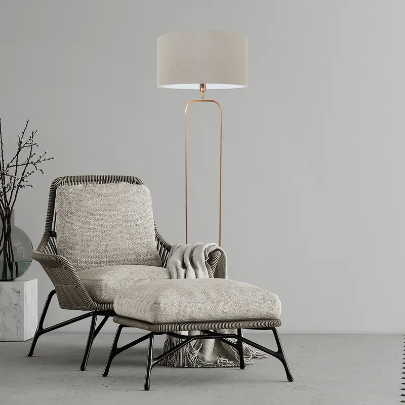 Stang Stehlampe aus Metall und Leinen, Bronze in Bronze, Ansicht 2