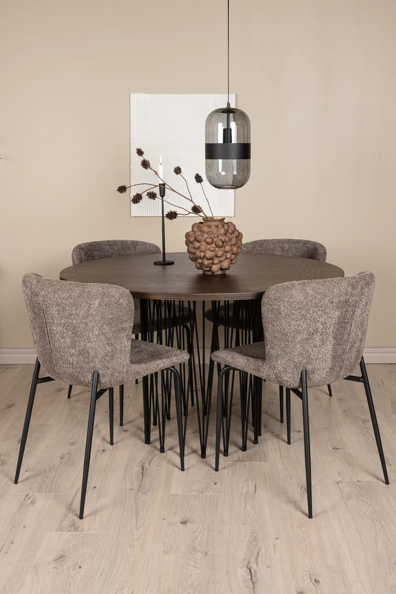 Stone & Modesto Essgruppe mit rundem Esstisch und 4 Bouclé-Stühlen in Braun, Gestell Schwarz, im Wohnraum, Ansicht 1