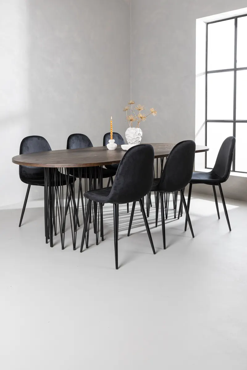 Stone & Polar Essgruppe mit ovalem Esstisch und 6 Samtstühlen in Schwarz, im Wohnraum, Ansicht 3