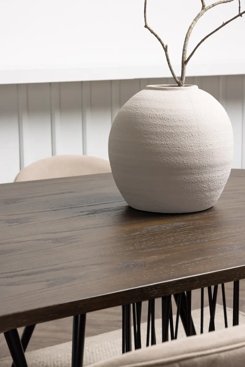 Stone & Velvet Essgruppe mit ovalem Esstisch und 6 Polsterstühlen in Beige, Gestell Schwarz, im Wohnraum, Ansicht 4