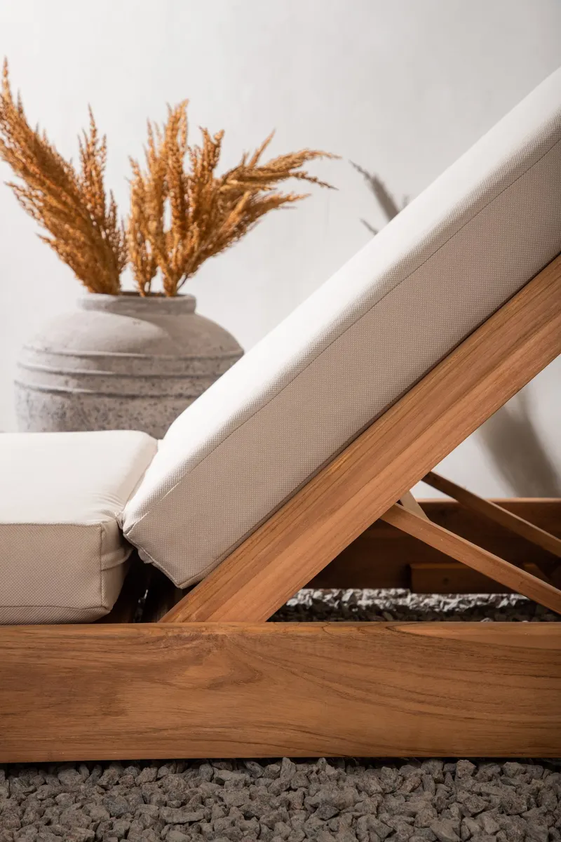Sunbed Sonnenliege aus Teak mit Auflage, im Wohnraum, Ansicht 3