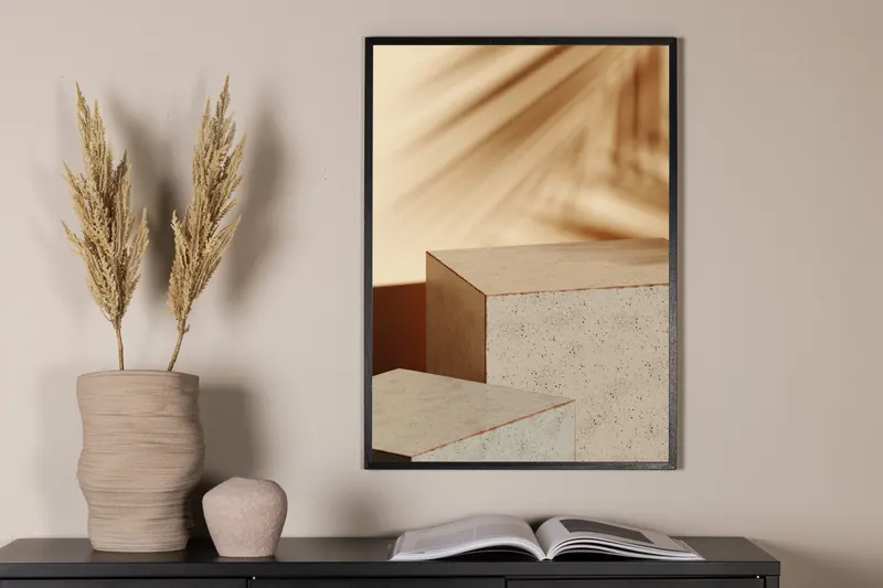 Sunflow Poster mit Palmblättern über Steinblöcken in 40 × 30 cm, im Wohnraum, Ansicht 2