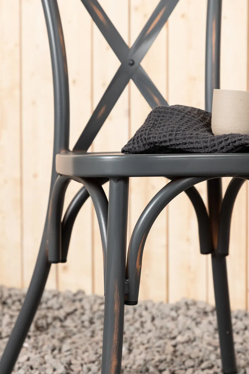 Tablas Gartenstuhl mit gekreuzter Rückenlehne, im Wohnraum, Ansicht 3