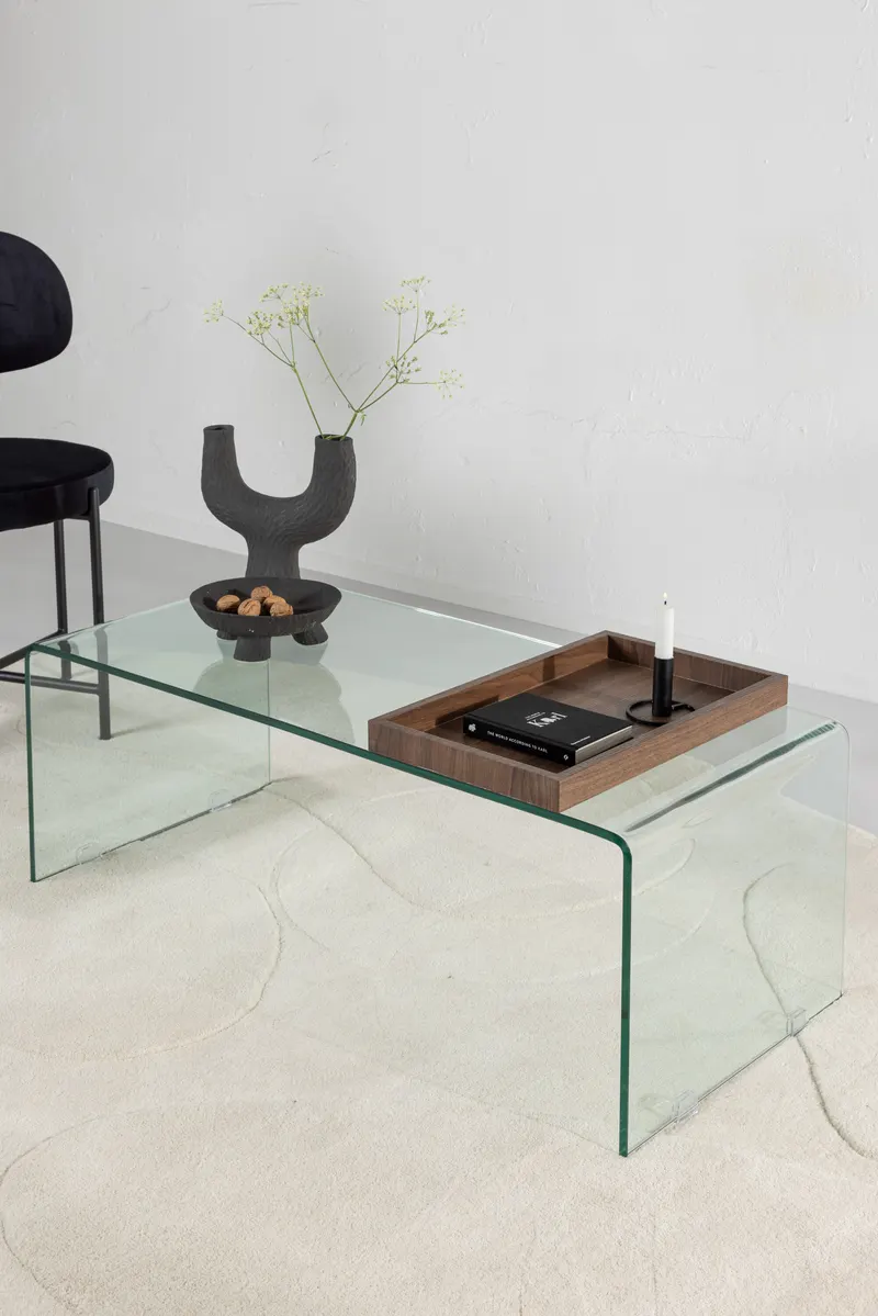 Telemark Couchtisch aus gebogenem Glas in 110 × 50 cm, Transparent, im Wohnraum, Ansicht 4