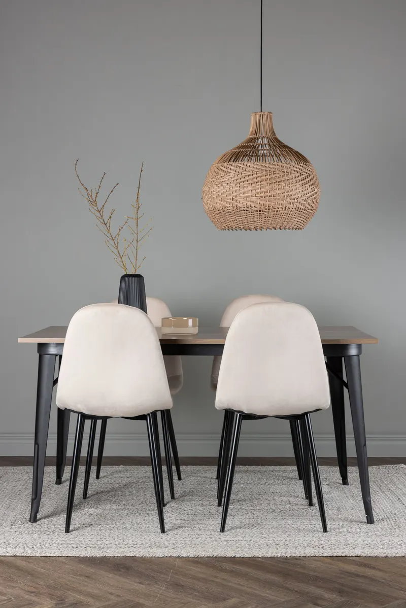 Tempe & Polar Essgruppe mit Esstisch 140 × 80 cm und 4 Samtstühlen in Beige, Gestell Schwarz, im Wohnraum, Ansicht 2