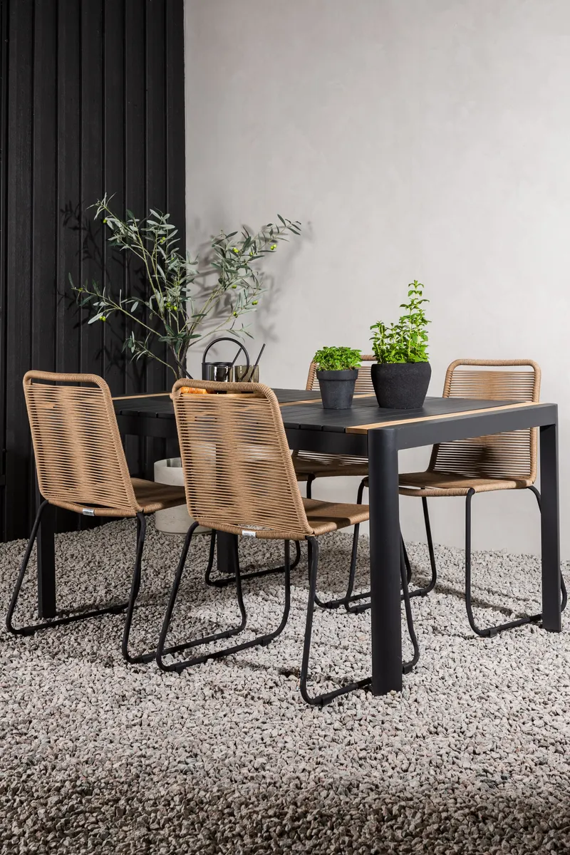 Togo & Lindos Gartenmöbel-Set mit Tisch 150 × 90 cm und 4 Seilstühlen in Schwarz, im Wohnraum, Ansicht 2
