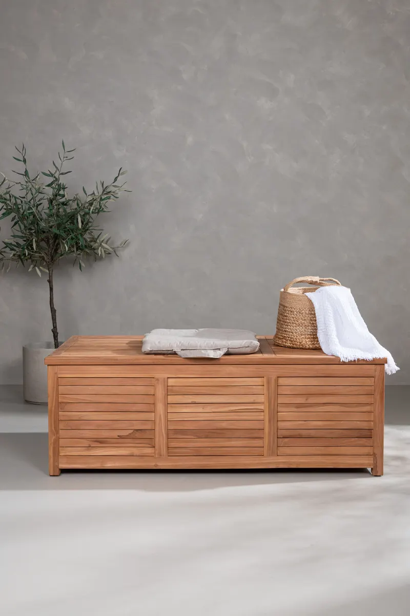 Trento Gartenbox aus Teak in 130 × 70 × 46 cm, im Wohnraum, Ansicht 1