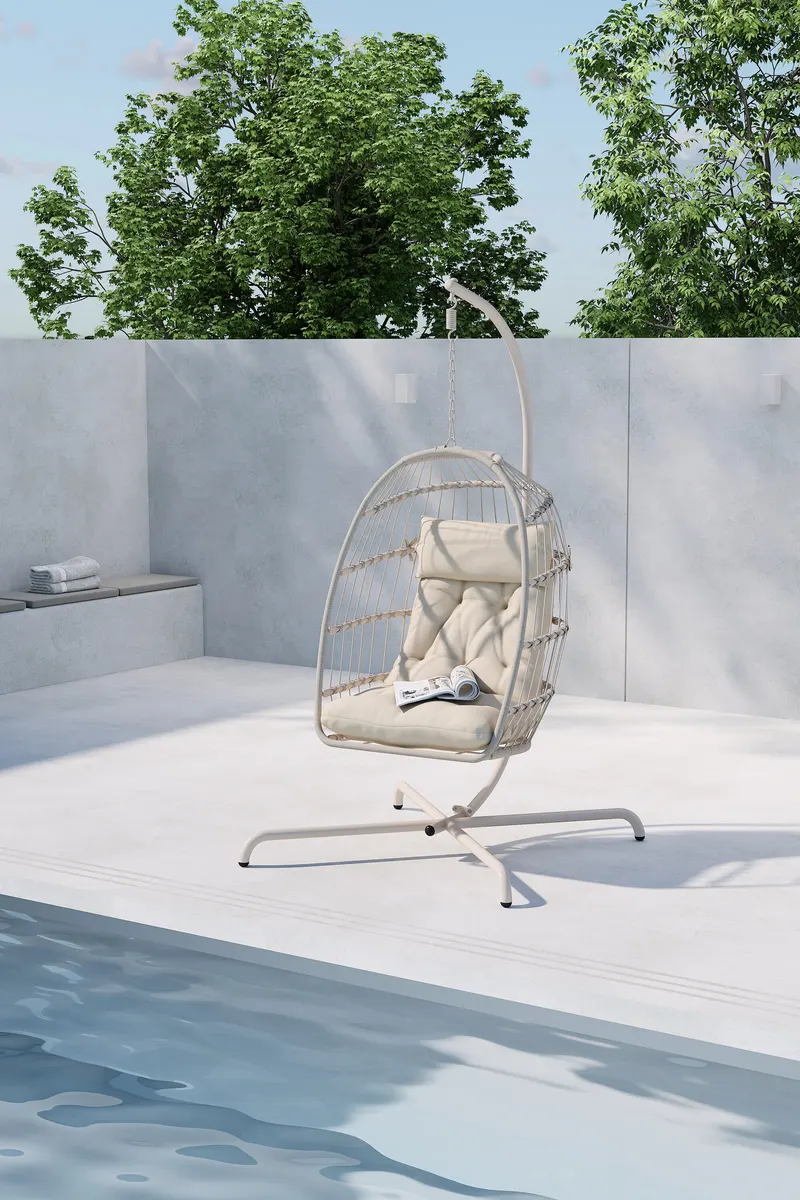 Trezza Hängesessel mit Gestell in Beige, im Wohnraum, Ansicht 1