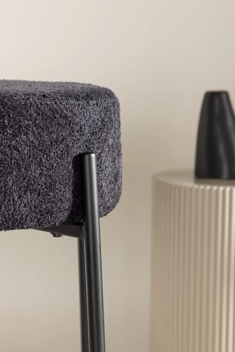 Tucson Barhocker mit rundem Bouclé-Sitz in Schwarz, im Wohnraum, Ansicht 3