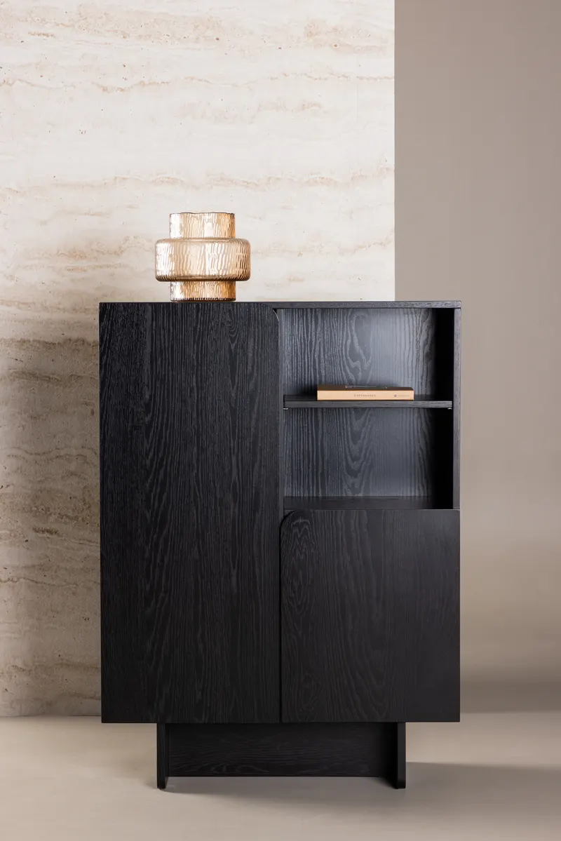 Tyresö Sideboard auf Sockel in 30 × 110 × 80 cm, Schwarz, im Wohnraum, Ansicht 1