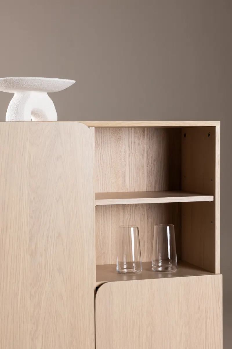 Tyresö Sideboard auf Sockel in 30 × 110 × 80 cm, Whitewash, im Wohnraum, Ansicht 2