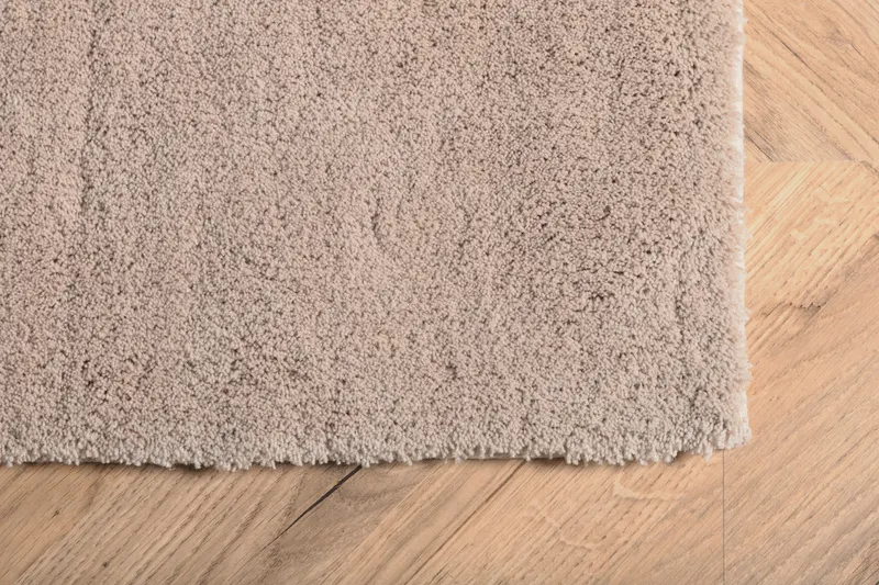 Undra Teppich mit glänzendem Flor in 240 × 170 cm, Beige, im Wohnraum, Ansicht 6