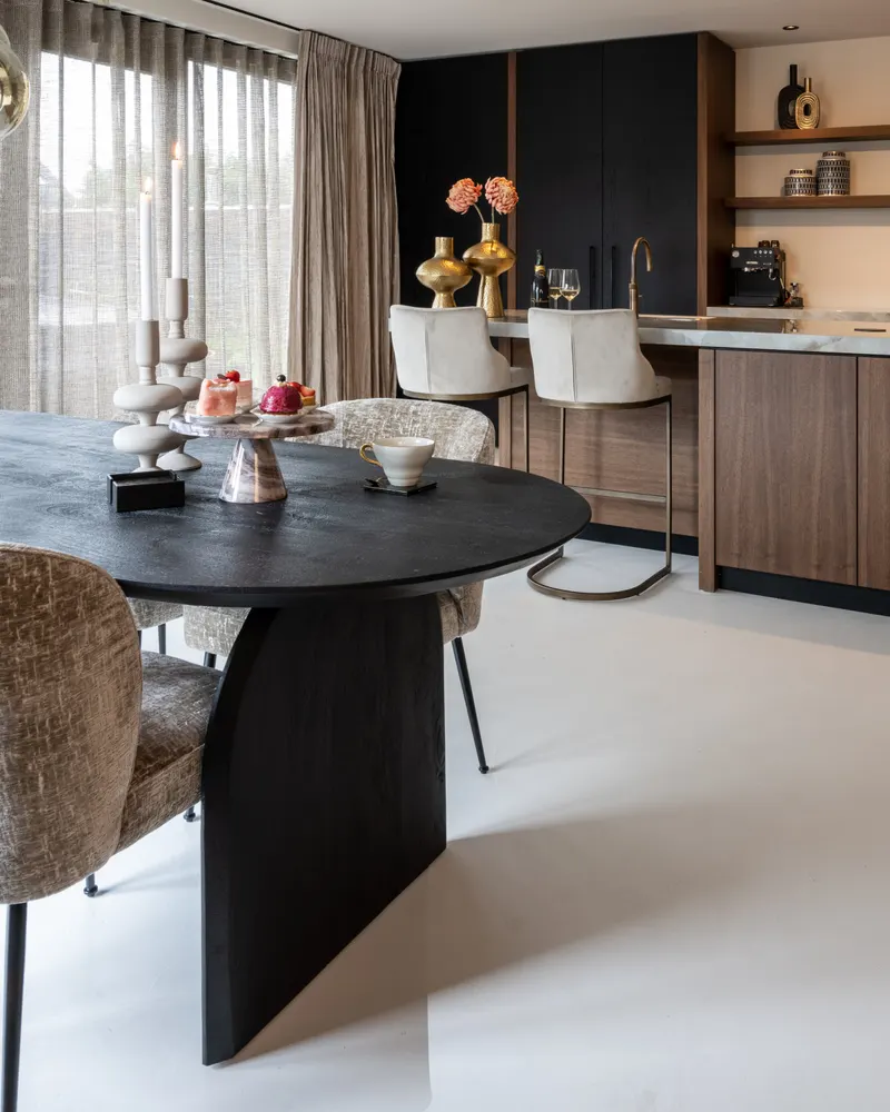 Untersetzer Yora, Schwarz von Richmond Interiors, Wohnbeispiel 8, im Wohnraum