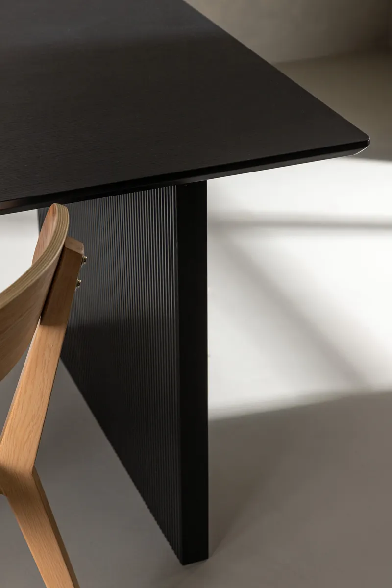 Vail Esstisch 200 × 100 cm auf zwei Wangen in Schwarz, im Wohnraum, Ansicht 5