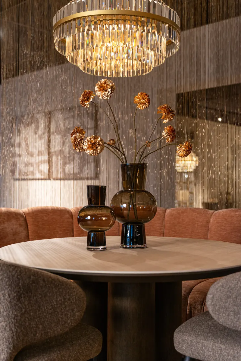 Vase Liora braun groß von Richmond Interiors, Wohnbeispiel 4, im Wohnraum
