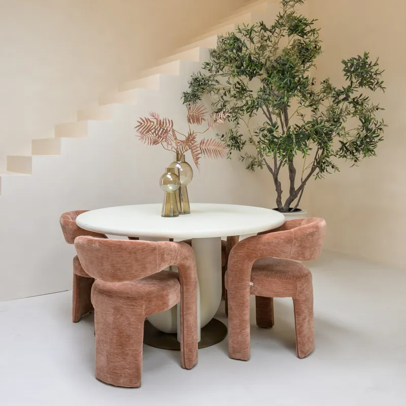 Esstisch Winslow, Weiß, 135Ø cm von Richmond Interiors, Wohnbeispiel 10, im Wohnraum