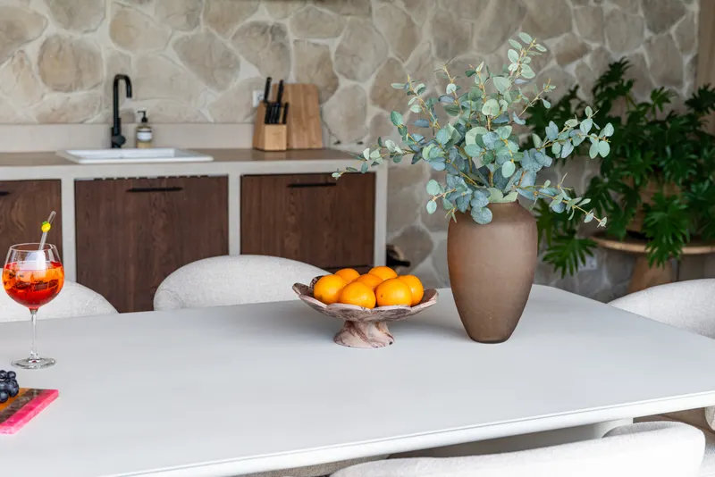 Vase Vera, Braun von Richmond Interiors, Wohnbeispiel 5, im Wohnraum