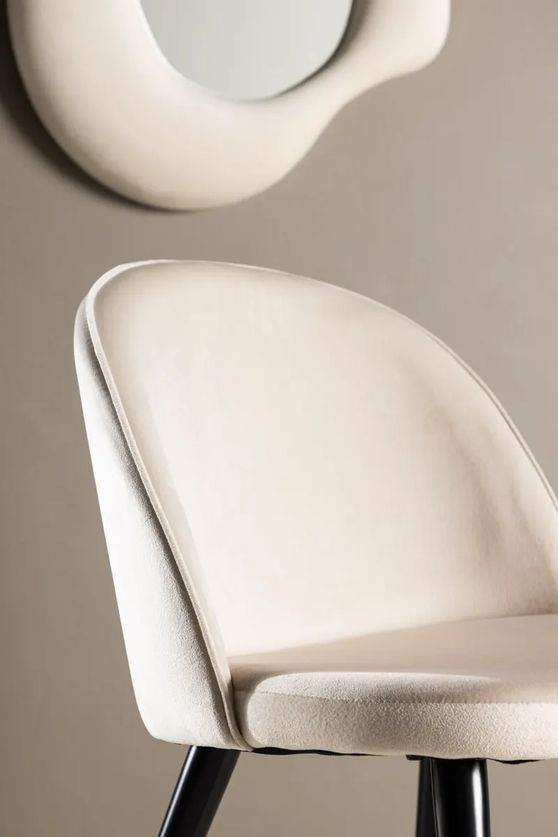 Velvet gepolsterte Esszimmerstühle im 2er-Set in Beige, Gestell Schwarz, Polyester-Samt, im Wohnraum, Ansicht 2