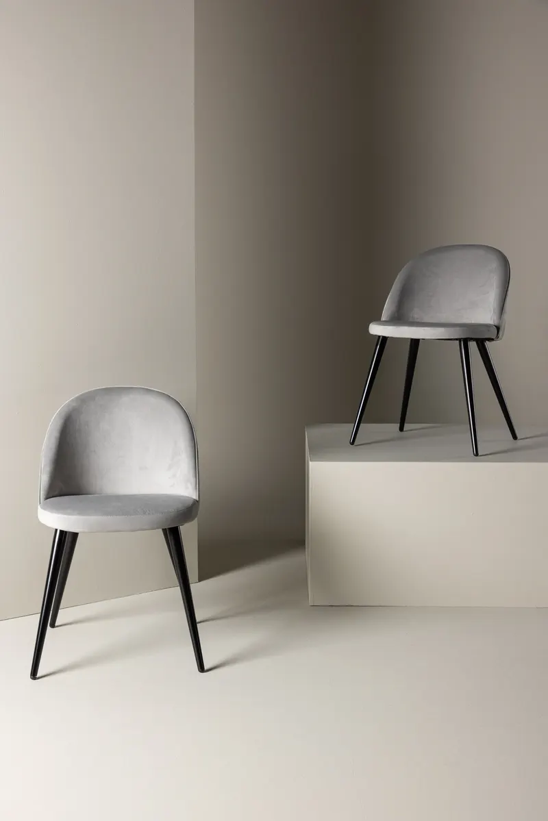 Velvet gepolsterte Esszimmerstühle im 2er-Set in Grau, Gestell Schwarz, Polyester-Samt, im Wohnraum, Ansicht 1