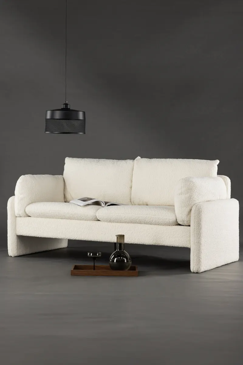Vindel 2-Sitzer-Sofa aus Teddystoff, im Wohnraum, Ansicht 1