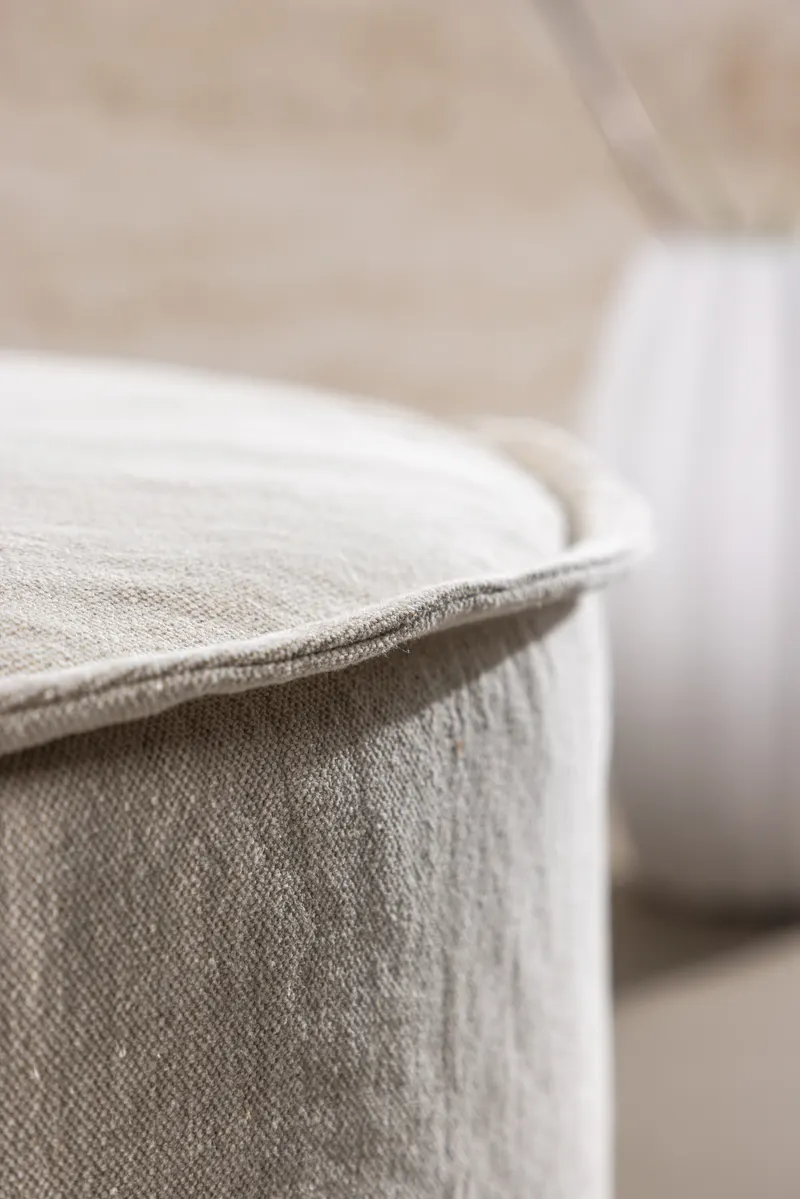 Vindö runder Hocker in Beige, Gestell Schwarz, Baumwolle, Polyester in Leinenoptik, im Wohnraum, Ansicht 4
