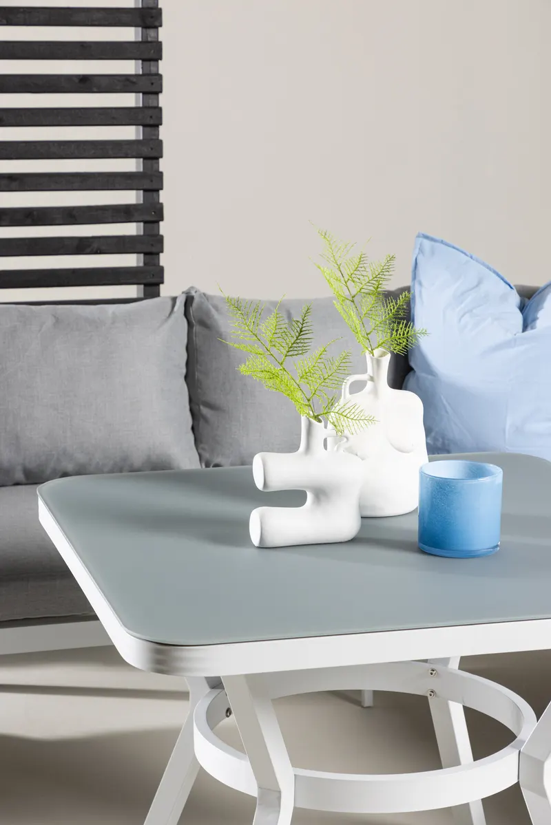 Virya Gartenlounge mit L-Ecksofa und quadratischem Tisch, im Wohnraum, Ansicht 2