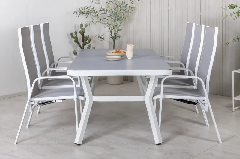 Virya & Copacabana Gartenmöbel-Set mit Glastisch und 6 Sesseln in Transparent, Gestell Weiß, Grau, im Wohnraum, Ansicht 1