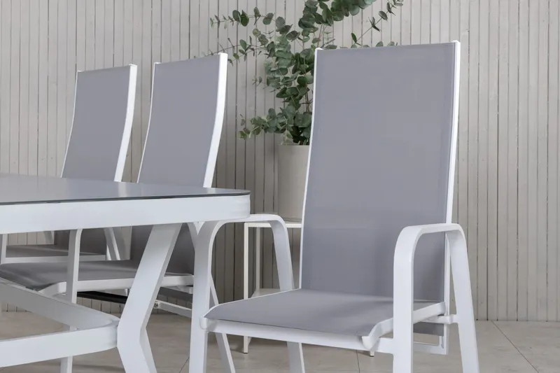 Virya & Copacabana Gartenmöbel-Set mit Glastisch und 6 Sesseln in Transparent, Gestell Weiß, Grau, im Wohnraum, Ansicht 3